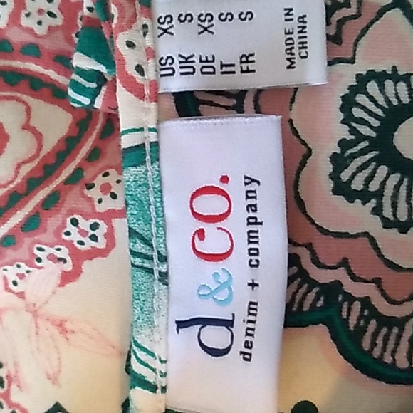 D&Co. Knit Top Size XS Multicolor - Picture 5 of 6